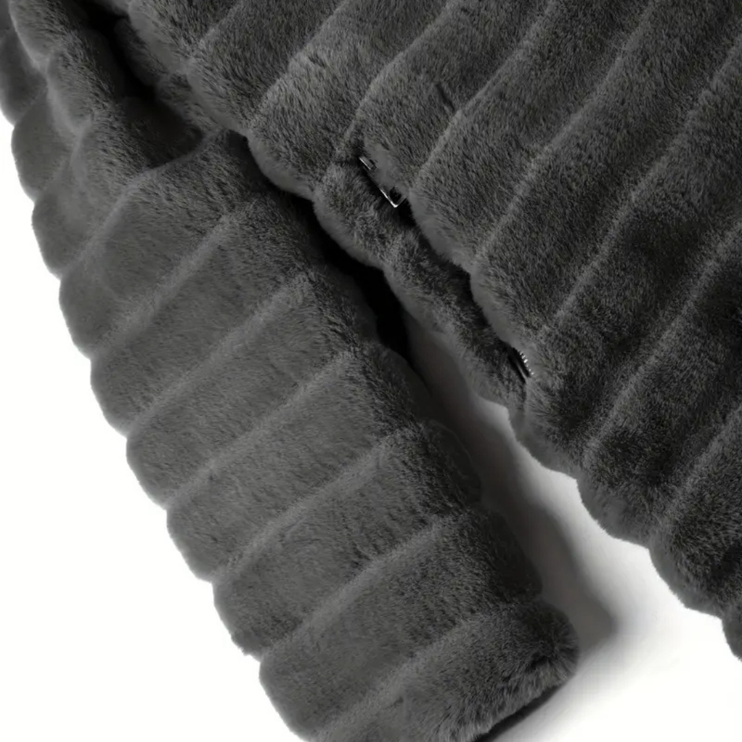 Loren | Luxury Winter Coat in Synthetic Fur