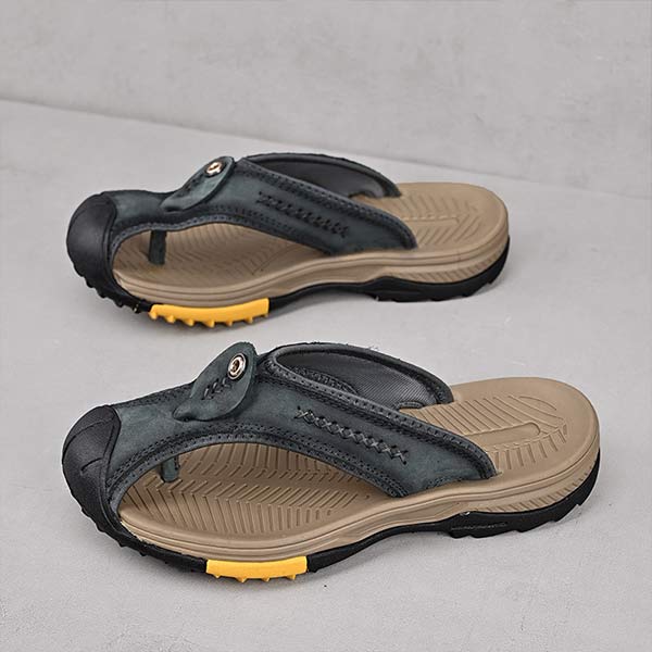 MARTIN | Men's Protective Toe Flip-flops
